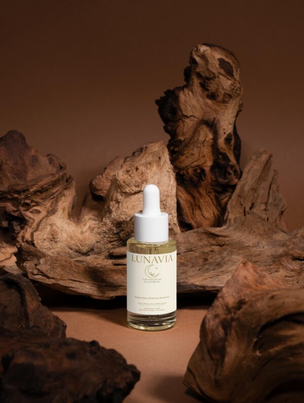 Rosemary Hair & Scalp Strengthening Oil - immagine 4
